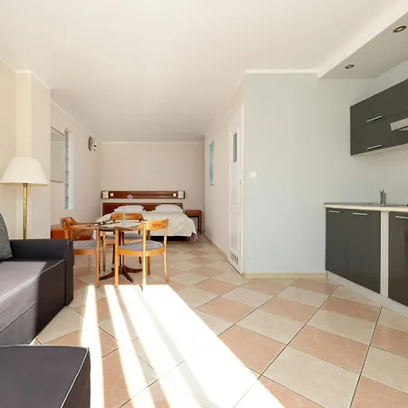 Holiday Apartment In Rewal, Breakfast Included Rewal