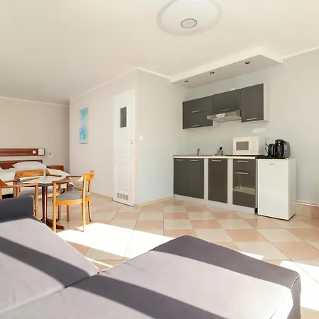 Apartamento Holiday Apartment In Rewal, Breakfast Included Rewal