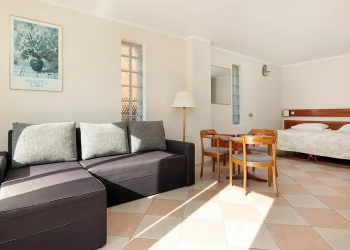 In Near The * 里沃